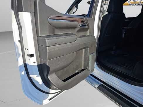 Used 2024 GMC Sierra 1500 SLT w/ SLT Premium Plus Package image 23