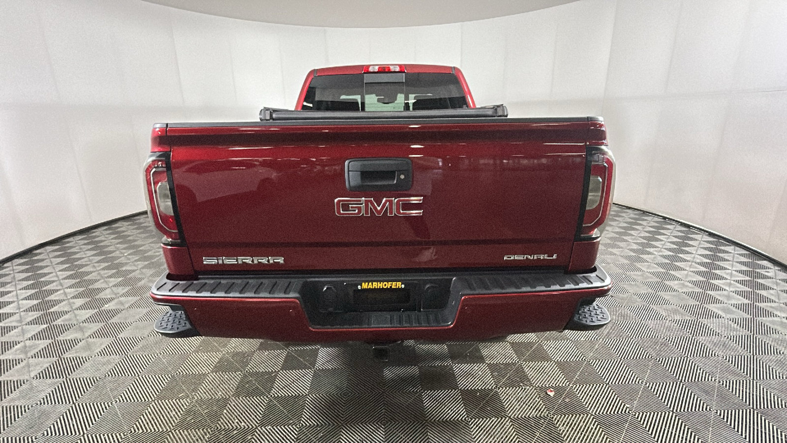 Used 2018 GMC Sierra 1500 Denali w/ Denali Ultimate Package AWD/4WD image 4