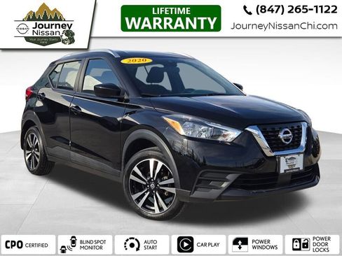 Used 2020 Nissan Kicks SV image 1