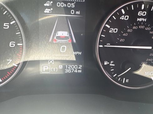 Used 2026 Subaru Crosstrek 2.5i Premium AWD/4WD image 1
