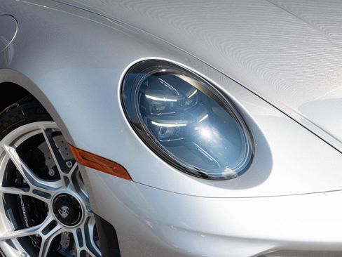 Used 2026 Porsche 911 GT3 RWD image 29