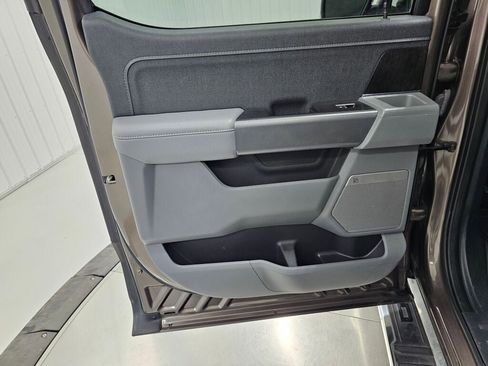 Used 2022 Ford F150 Lariat w/ Equipment Group 502A High image 24