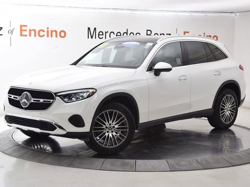 Certified 2026 Mercedes-Benz GLC 300 4MATIC image 2