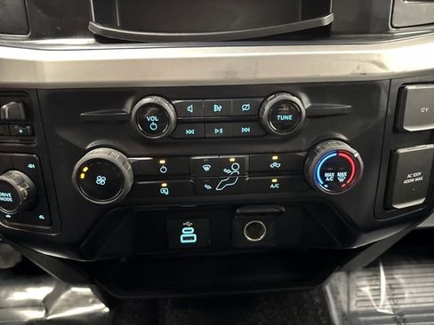 Used 2024 Ford F350 XLT AWD/4WD image 17