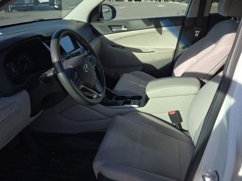 Used 2018 Hyundai Tucson SEL image 9