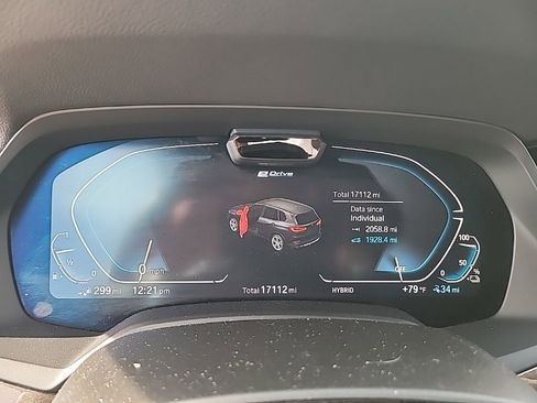 Certified 2023 BMW X5 xDrive45e w/ Executive Package image 8