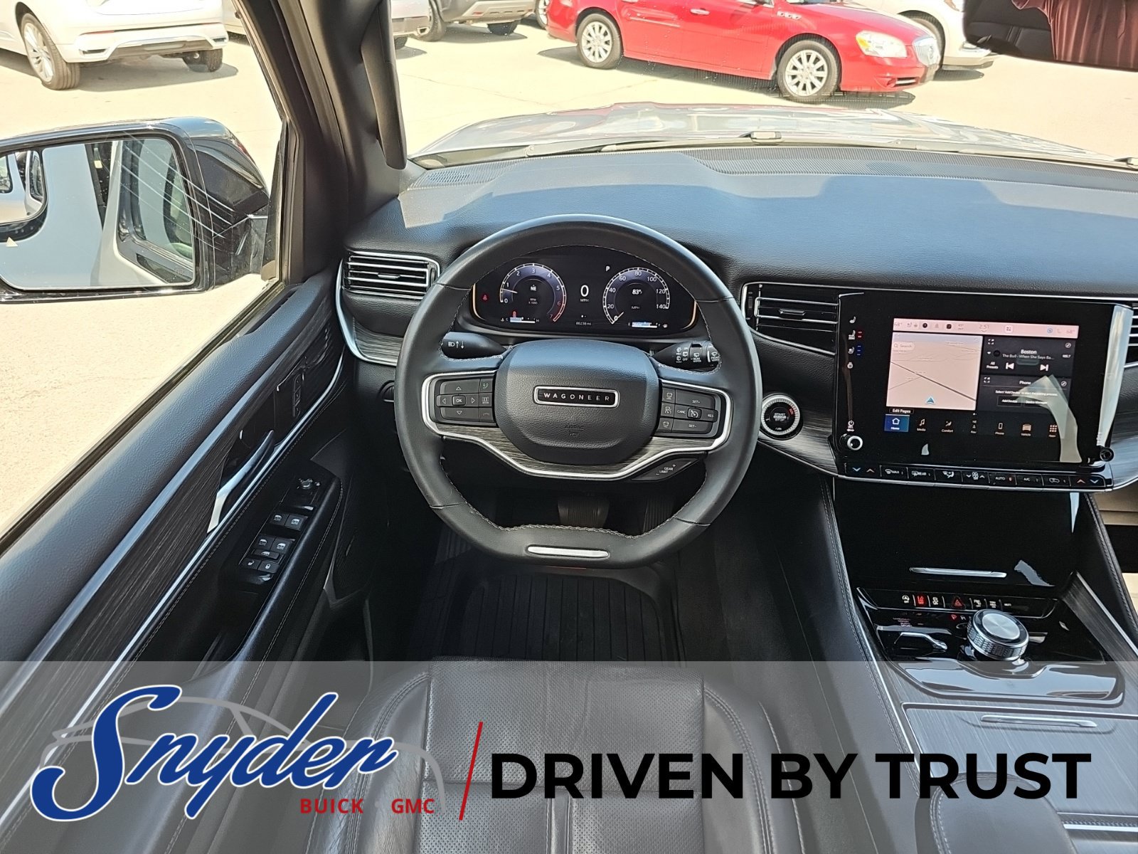 Used 2024 Jeep Wagoneer L Series II w/ Flexible Seating Group AWD/4WD image 26