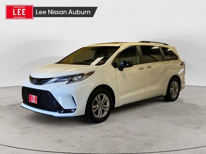 Used 2022 Toyota Sienna XSE w/ XSE Plus Package