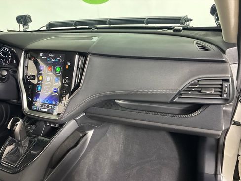 Used 2024 Subaru Outback Premium image 29