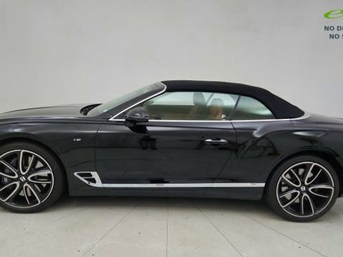 Used 2022 Bentley Continental GT AWD/4WD image 18