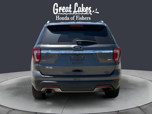 Used 2019 Ford Explorer XLT w/ Equipment Group 202A AWD/4WD image 4