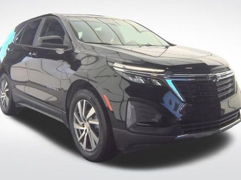 Used 2024 Chevrolet Equinox LT FWD image 10