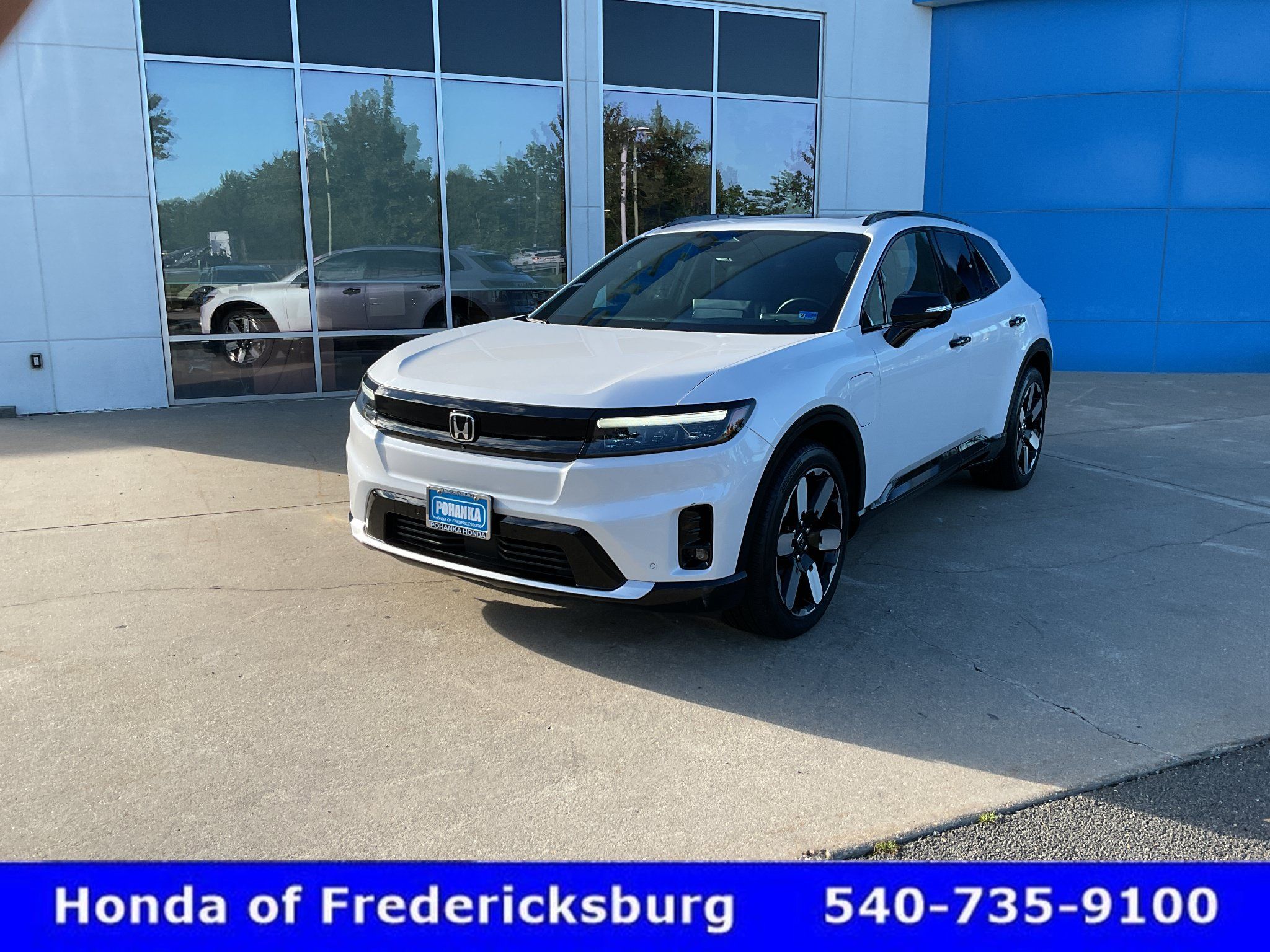 Used 2024 Honda Prologue Elite image 2
