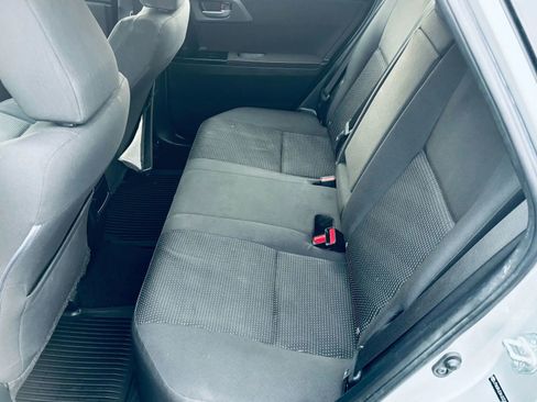 Used 2017 Toyota Corolla iM image 16