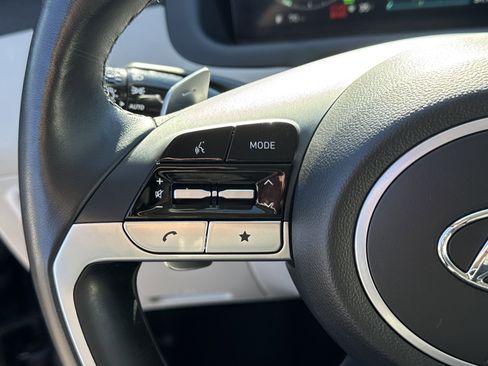 Used 2022 Hyundai Tucson Limited image 25