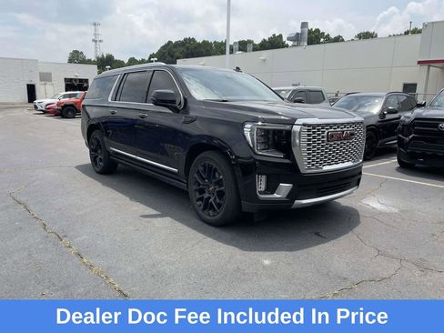 Used 2024 GMC Yukon XL Denali w/ Denali Reserve Package AWD/4WD image 1