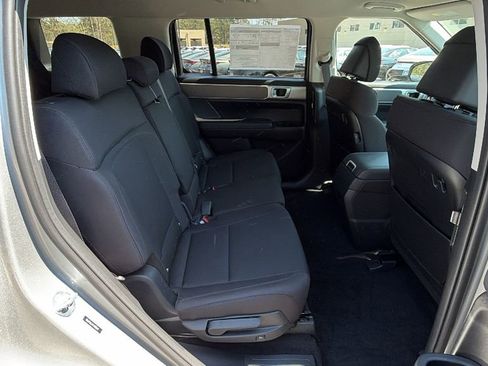 New 2026 Hyundai Santa Fe SE image 15