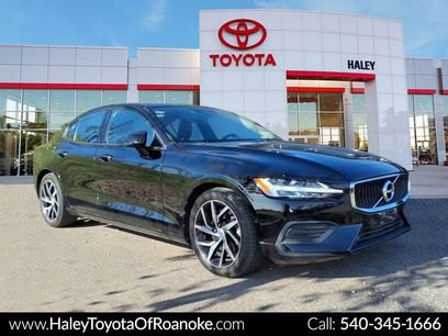 Used 2020 Volvo S60 T5 Momentum
