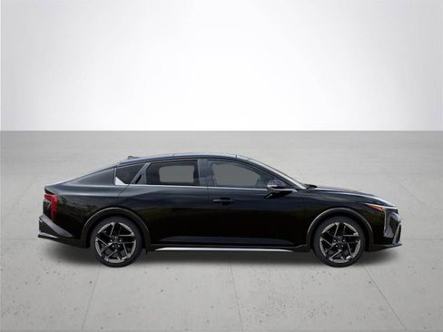 New 2026 Kia K4 GT-Line image 7