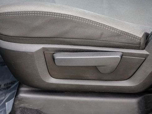 Used 2021 RAM 2500 Big Horn AWD/4WD image 25