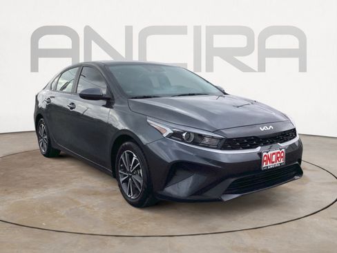 Used 2024 Kia Forte LXS image 6