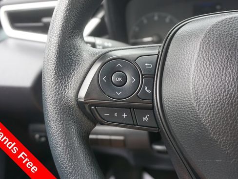 Used 2024 Toyota Corolla LE FWD image 4