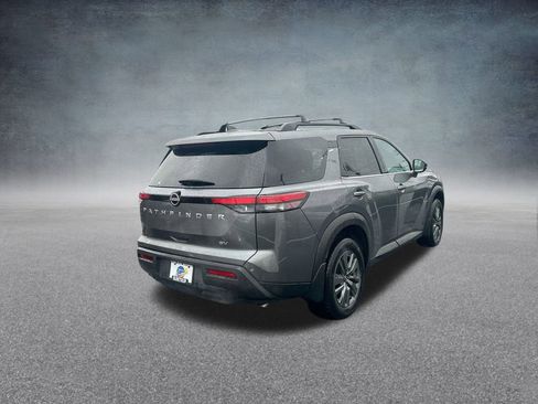 Used 2024 Nissan Pathfinder SV image 32