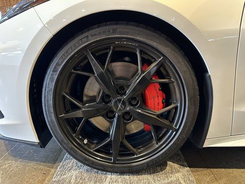 Used 2020 Chevrolet Corvette Stingray Premium Cpe w/ 3LT Preferred Equipment Group image 10