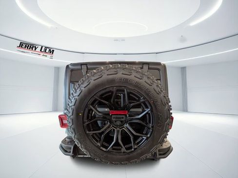 New 2025 Jeep Wrangler Unlimited Rubicon image 3