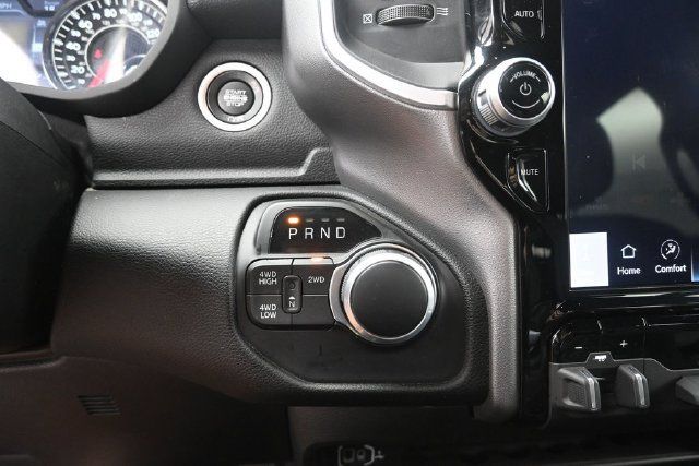 Used 2024 RAM 2500 Big Horn w/ Safety Group AWD/4WD image 26