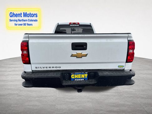 Used 2018 Chevrolet Silverado 1500 W/T w/ Trailering Package AWD/4WD image 4