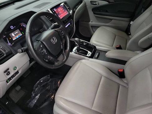 Used 2019 Honda Ridgeline RTL-E image 16
