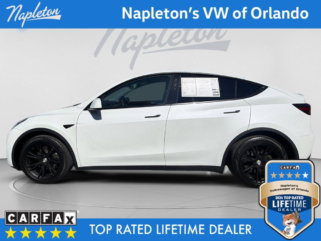 Used 2021 Tesla Model Y Long Range AWD/4WD image 2