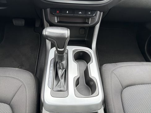Used 2020 Chevrolet Colorado LT image 19
