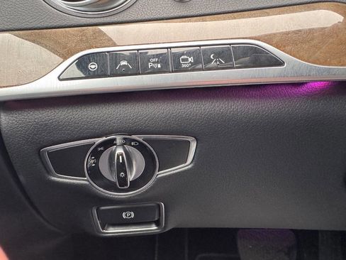Used 2015 Mercedes-Benz S 550 4MATIC Sedan image 11