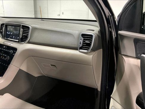 Used 2019 Kia Sportage SX FWD image 19