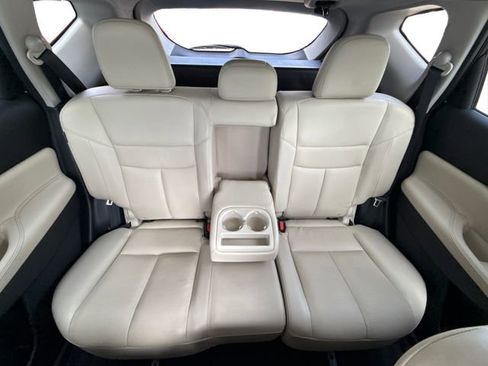 Used 2024 Nissan Murano SL AWD/4WD image 16