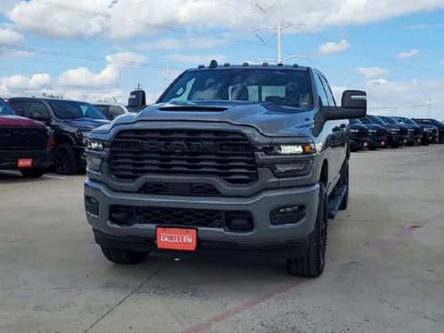 New 2026 RAM 2500 Tradesman AWD/4WD image 3