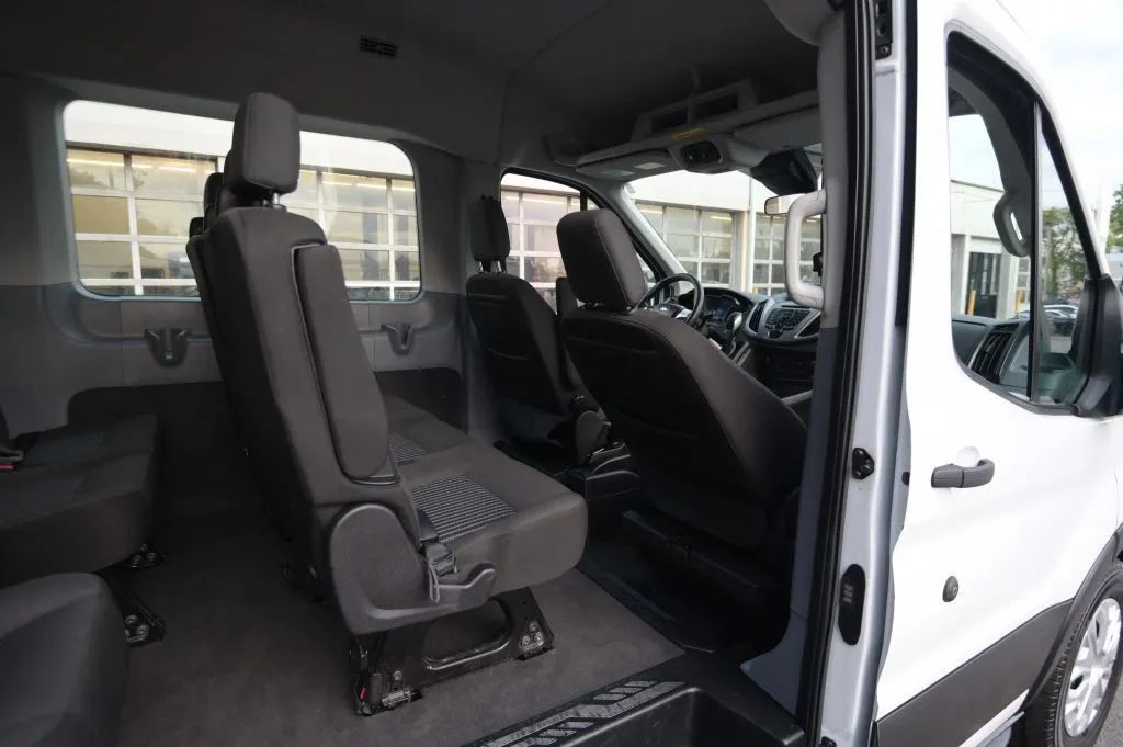 Used 2019 Ford Transit 350 XLT RWD image 41