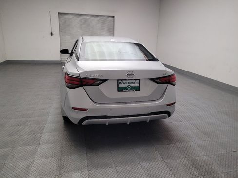 Used 2021 Nissan Sentra SV FWD image 6