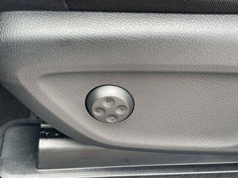 Used 2026 Mercedes-Benz GLE 350 4MATIC image 30