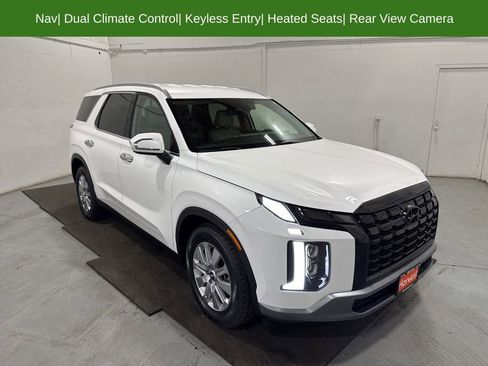 Used 2024 Hyundai Palisade SEL image 1