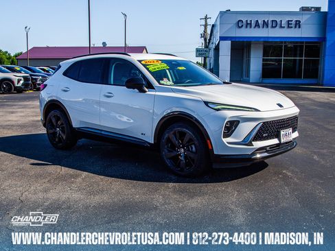 Used 2024 Buick Envision Sport Touring AWD/4WD image 1