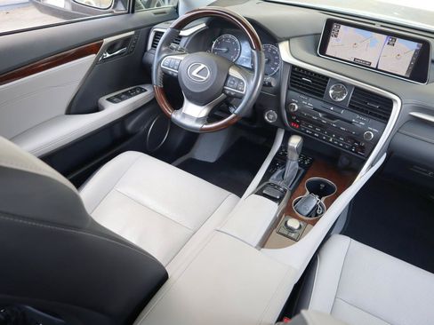 Used 2018 Lexus RX 350 FWD w/ Premium Package image 15