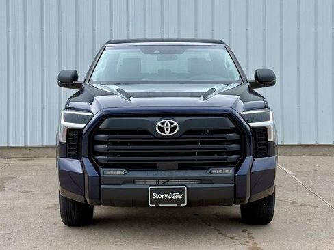 Used 2023 Toyota Tundra SR5 w/ SR5 Premium Package AWD/4WD image 9