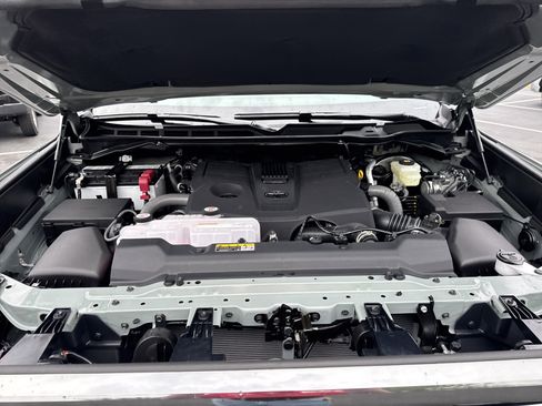 New 2026 Toyota Tundra Platinum AWD/4WD image 40