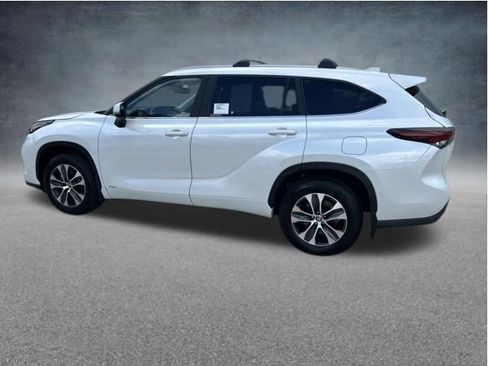 Used 2026 Toyota Highlander XLE AWD/4WD image 22
