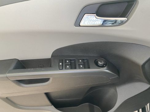 Used 2013 Chevrolet Sonic LT image 26