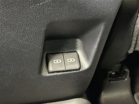 Certified 2024 Toyota 4Runner SR5 Premium AWD/4WD image 38
