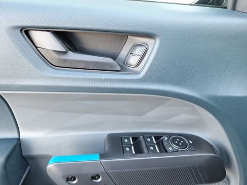 New 2026 Ford Maverick Lobo image 3